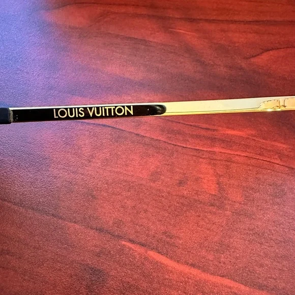 Louis Vuitton glasses - Picture 4 of 6